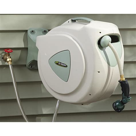 retractable garden hose reel